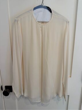 Etro Cream Long-Sleeve Round-Neck Blouse